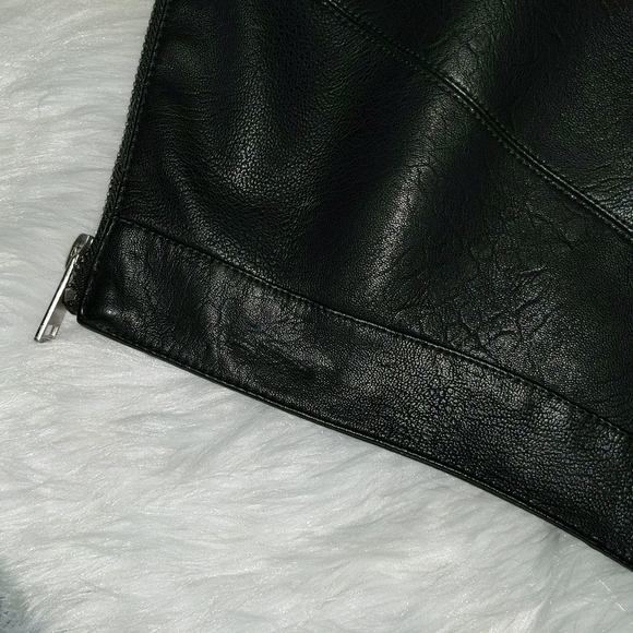 Like New! Vegan/Faux Leather Midi/Pencil Skirt with zipper - Picture 7 of 8
